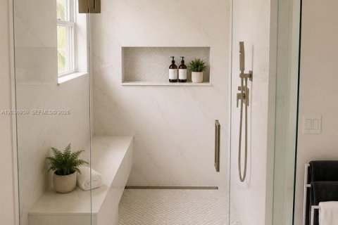 Casa en venta en Miami, Florida, 6 dormitorios, 343.55 m2 № 2189396 - foto 30