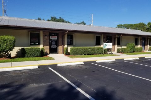 Immobilier commercial à vendre à St. Lucie, Floride № 2179954 - photo 6