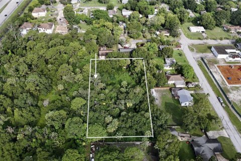 Terrain à St. Lucie, Floride № 1960645