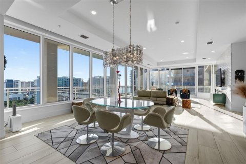 Copropriété à vendre à Sarasota, Floride: 3 chambres, 341.51 m2 № 2419030 - photo 19