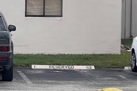 Condominio en venta en Miami, Florida, 3 dormitorios, 96.62 m2 № 2011747 - foto 20