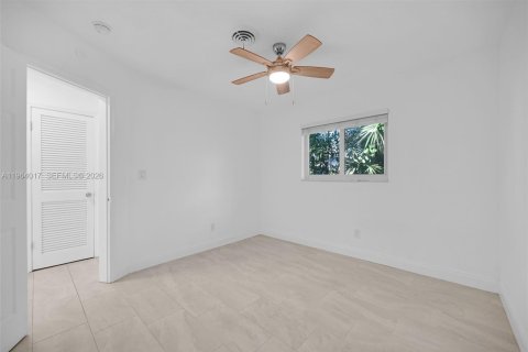 Casa en alquiler en Fort Lauderdale, Florida, 2 dormitorios, 99.41 m2 № 2026011 - foto 24