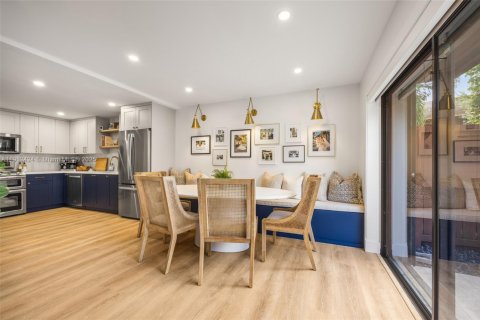 Купить таунхаус в Майами, Флорида 3 спальни, 146.32м2, № 1973920 - фото 5