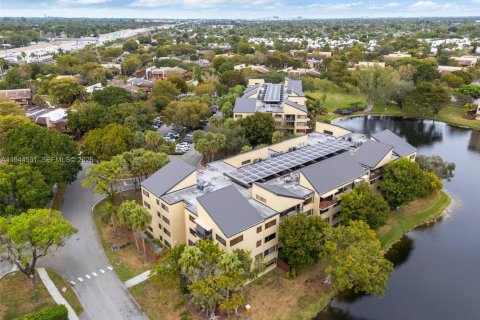 Купить кондоминиум в Майами, Флорида 2 спальни, 125.42м2, № 2001738 - фото 24