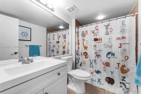 Купить кондоминиум в Майами, Флорида 2 спальни, 125.42м2, № 2001738 - фото 19