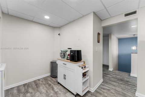 Купить кондоминиум в Майами, Флорида 2 спальни, 125.42м2, № 2001738 - фото 11