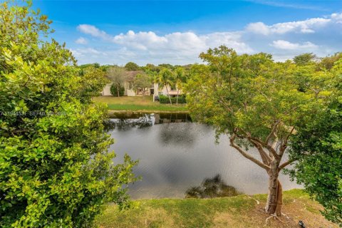 Купить кондоминиум в Майами, Флорида 2 спальни, 125.42м2, № 2001738 - фото 22