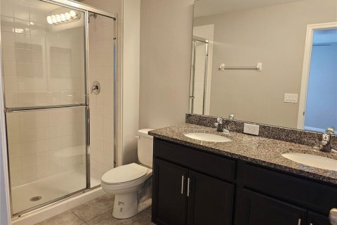 Touwnhouse à louer à Orlando, Floride: 3 chambres, 174.01 m2 № 2204836 - photo 11