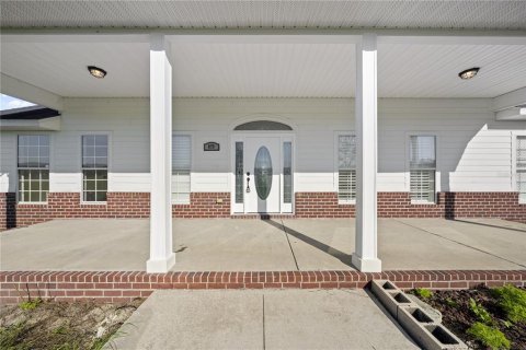 House in Lake City, Florida 4 bedrooms, 263.1 sq.m. № 2133866 - photo 4