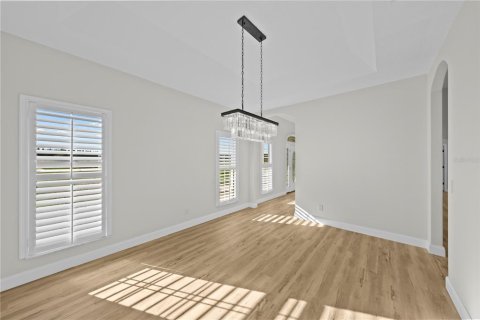 House in Lake City, Florida 4 bedrooms, 263.1 sq.m. № 2133866 - photo 11