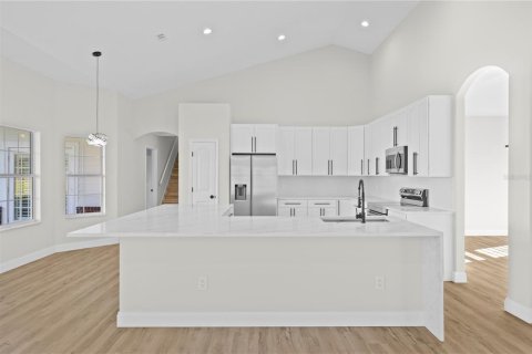 House in Lake City, Florida 4 bedrooms, 263.1 sq.m. № 2133866 - photo 25