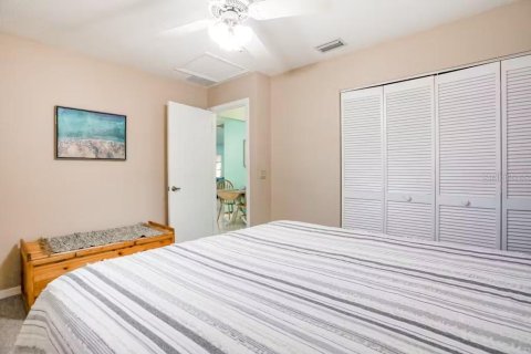 Casa en venta en Rotonda, Florida, 2 dormitorios, 163.42 m2 № 1910697 - foto 21