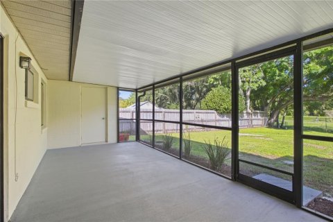 Duplex in Orlando, Florida 2 bedrooms, 79.71 sq.m. № 2375805 - photo 23