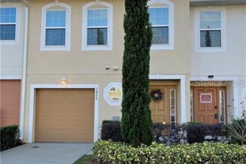 Adosado en Lakeland, Florida 3 dormitorios, 164.53 m2 № 2102710