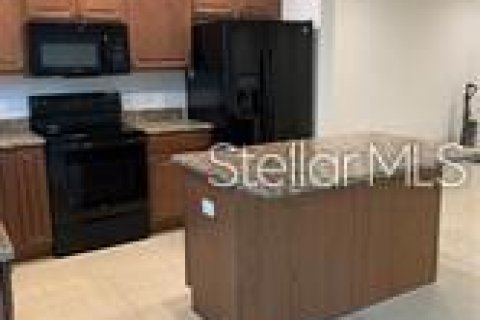 Adosado en venta en Lakeland, Florida, 3 dormitorios, 164.53 m2 № 2102710 - foto 5