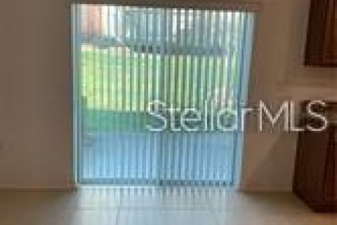 Adosado en venta en Lakeland, Florida, 3 dormitorios, 164.53 m2 № 2102710 - foto 6