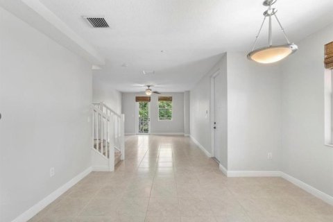 Touwnhouse à vendre à Fort Lauderdale, Floride: 2 chambres, 165.46 m2 № 2374894 - photo 7