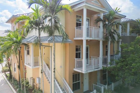 Touwnhouse à vendre à Fort Lauderdale, Floride: 2 chambres, 165.46 m2 № 2374894 - photo 30