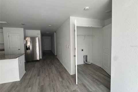 Villa ou maison à louer à North Port, Floride: 3 chambres, 134.34 m2 № 2115371 - photo 13
