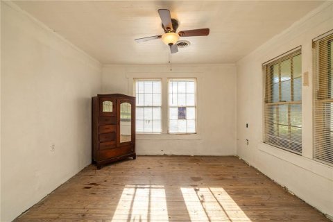 House in Reddick, Florida 4 bedrooms, 179.49 sq.m. № 1885502 - photo 22
