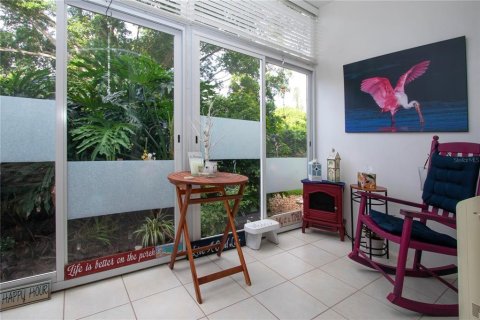 Condo in Bradenton, Florida, 1 bedroom  № 1907793 - photo 19