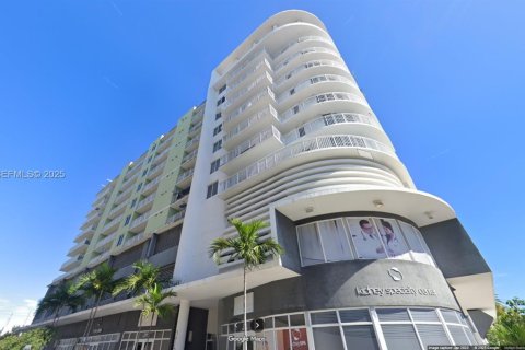 Copropriété à louer à Miami, Floride: 1 chambre, 51.37 m2 № 1990962 - photo 2