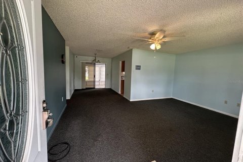 House in Ocala, Florida 2 bedrooms, 96.62 sq.m. № 1911554 - photo 9