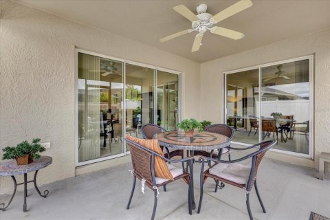 House in The Villages, Florida 3 bedrooms, 135.73 sq.m. № 2235475 - photo 18