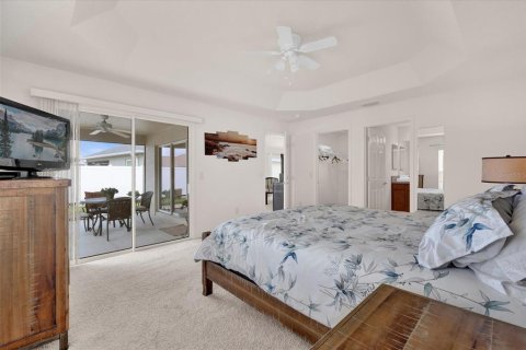 House in The Villages, Florida 3 bedrooms, 135.73 sq.m. № 2235475 - photo 7