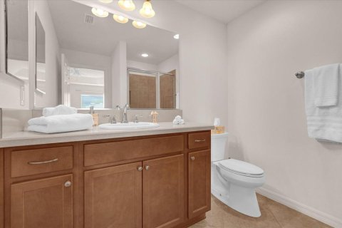 House in The Villages, Florida 3 bedrooms, 135.73 sq.m. № 2235475 - photo 8