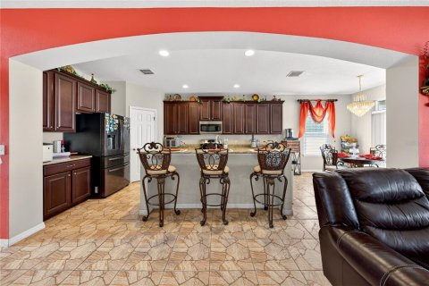 Villa ou maison à louer à Apopka, Floride: 6 chambres, 394.56 m2 № 2117214 - photo 9
