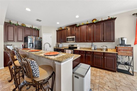 Villa ou maison à louer à Apopka, Floride: 6 chambres, 394.56 m2 № 2117214 - photo 10
