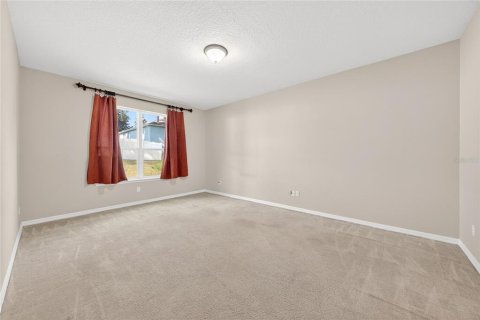Villa ou maison à louer à Apopka, Floride: 6 chambres, 394.56 m2 № 2117214 - photo 21
