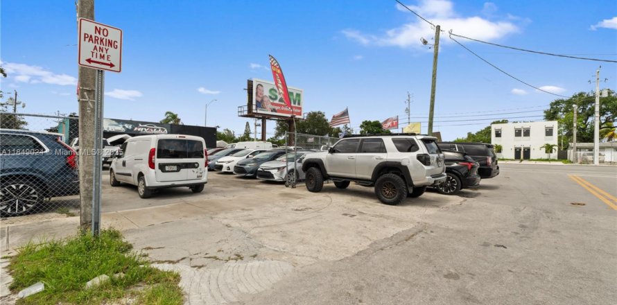 Immobilier commercial à Miami, Floride № 1850610