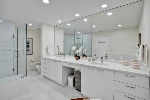 Condo in Aventura, Florida, 3 bedrooms  № 1850833 - photo 28