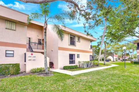 Condo in Coconut Creek, Florida, 3 bedrooms  № 2249565 - photo 18