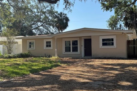 Terreno en venta en Tampa, Florida № 1642110 - foto 2