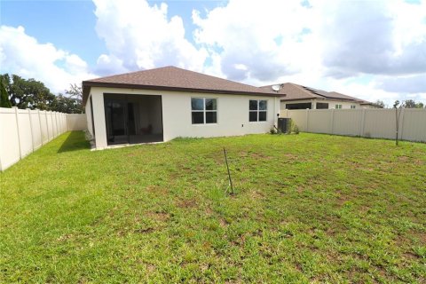 House in Plant City, Florida 4 bedrooms, 171.31 sq.m. № 2112779 - photo 24