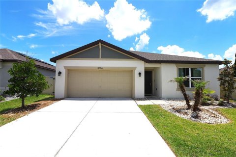 House in Plant City, Florida 4 bedrooms, 171.31 sq.m. № 2112779