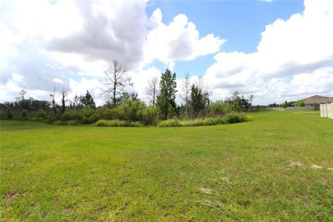 House in Plant City, Florida 4 bedrooms, 171.31 sq.m. № 2112779 - photo 25