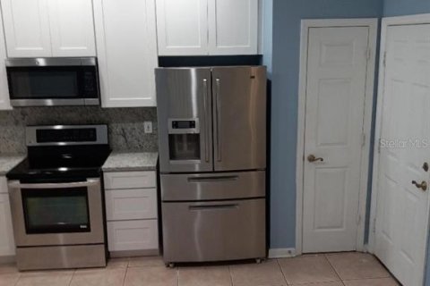 Condo in Orlando, Florida, 3 bedrooms  № 1721534 - photo 6