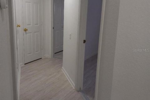 Condo in Orlando, Florida, 3 bedrooms  № 1721534 - photo 10