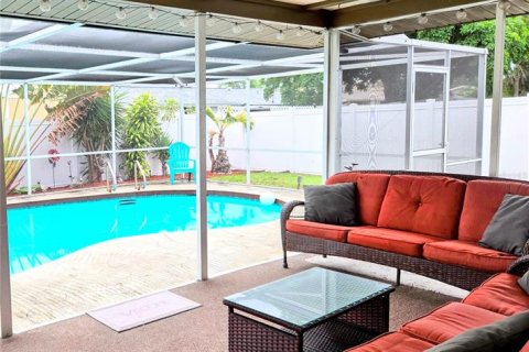 Villa ou maison à louer à Venice, Floride: 2 chambres, 102.19 m2 № 2354408 - photo 6
