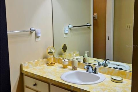 Villa ou maison à louer à Venice, Floride: 2 chambres, 102.19 m2 № 2354408 - photo 21