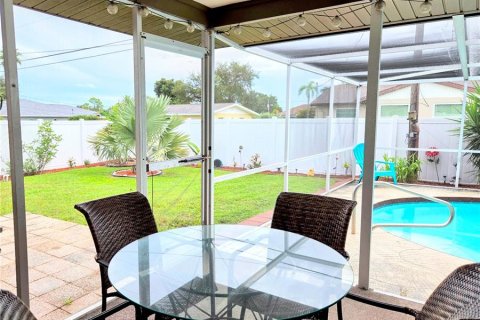 Villa ou maison à louer à Venice, Floride: 2 chambres, 102.19 m2 № 2354408 - photo 7