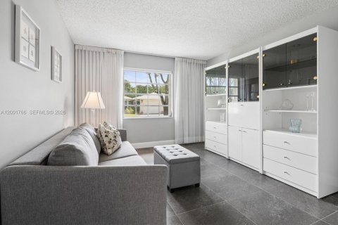 Villa ou maison à vendre à Boynton Beach, Floride: 2 chambres, 115.01 m2 № 2066240 - photo 11