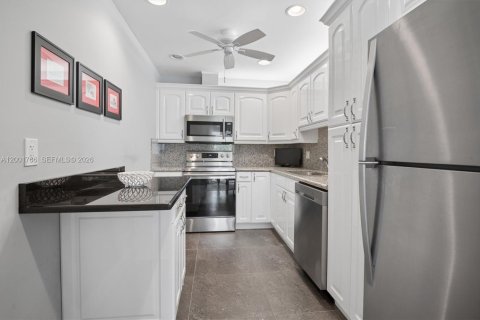 Villa ou maison à vendre à Boynton Beach, Floride: 2 chambres, 115.01 m2 № 2066240 - photo 8