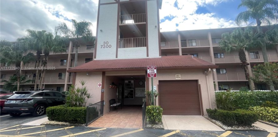 Condo in Delray Beach, Florida, 2 bedrooms № 1863924