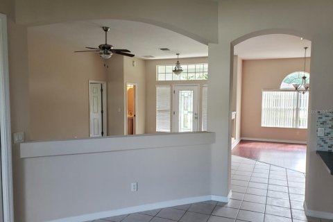 Villa ou maison à louer à Palm Coast, Floride: 4 chambres, 235.79 m2 № 1879683 - photo 4