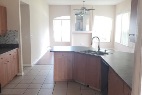 Villa ou maison à louer à Palm Coast, Floride: 4 chambres, 235.79 m2 № 1879683 - photo 10